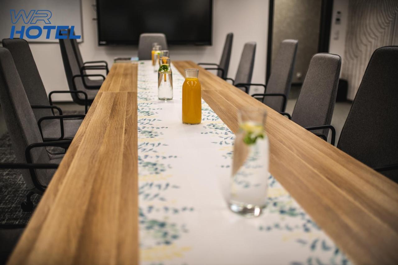 Wr Sport Hotel & Spa - Centrum Sportu I Rozrywki Свилча Екстериор снимка